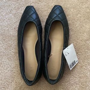 Brand new quilted flats